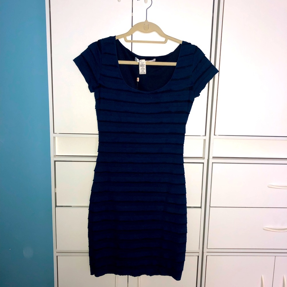 Deep Blue Studio M Layered Ruffle Dress, lined.Size S.New with tags. Mid length.
